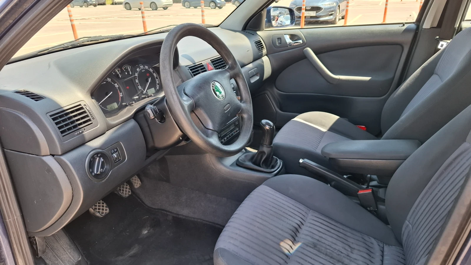 Skoda Octavia, снимка 10 - Автомобили и джипове - 54441526