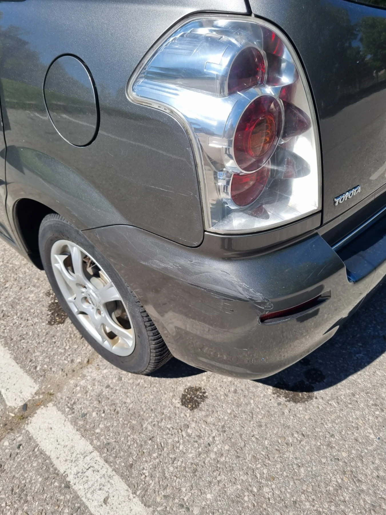 Toyota Corolla verso, снимка 9 - Автомобили и джипове - 54562251