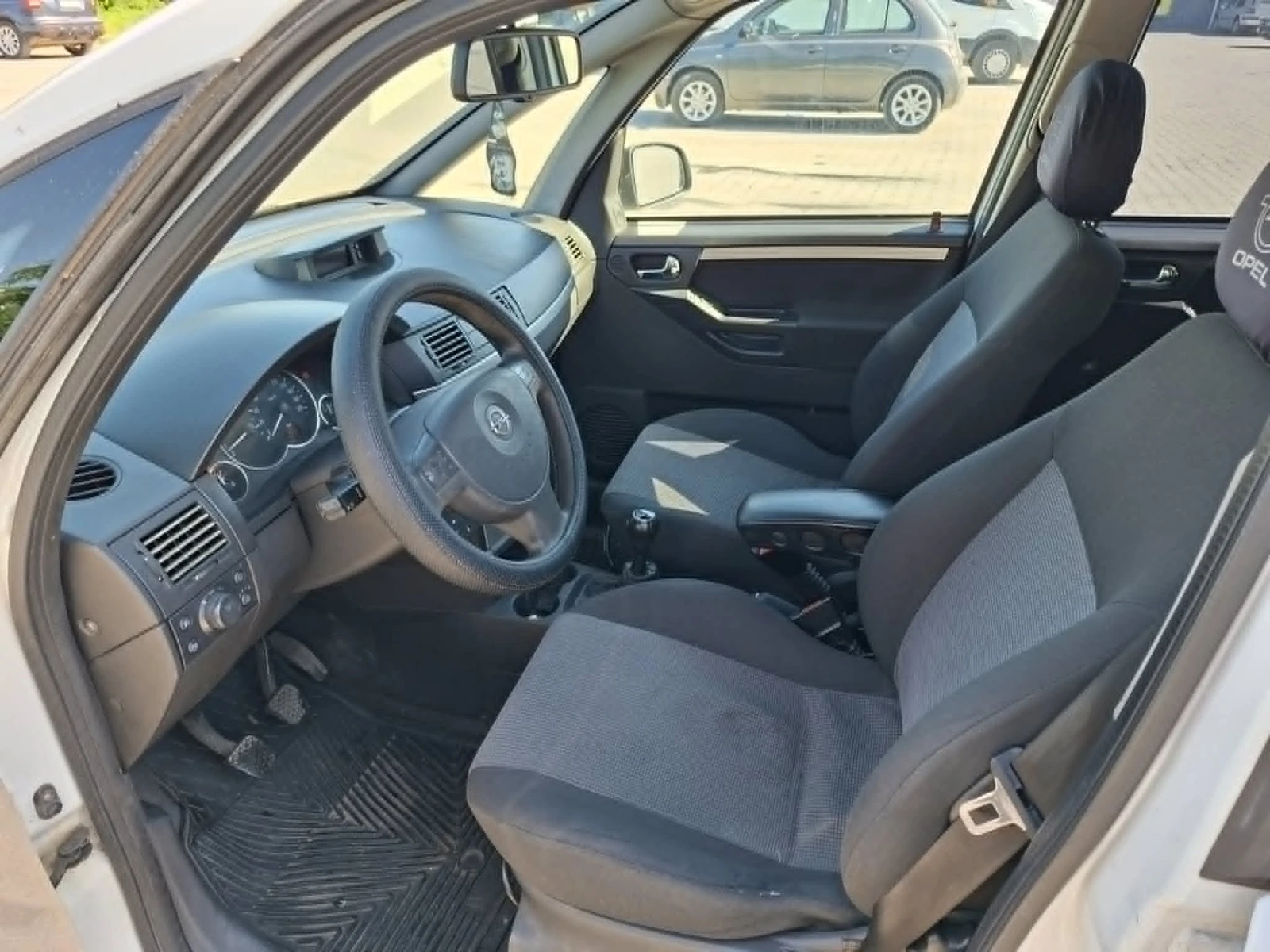 Opel Meriva 1.7, снимка 8 - Автомобили и джипове - 54691513