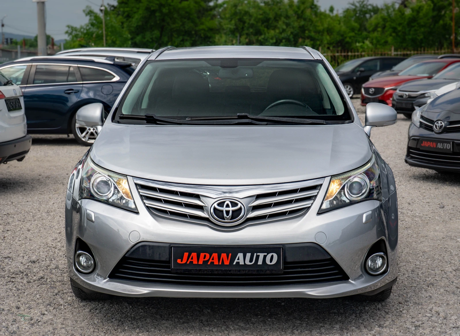 Toyota Avensis 2.0 D-4D ALKANTARA | С ГАРАНЦИЯ! TOP!, снимка 2 - Автомобили и джипове - 54736094