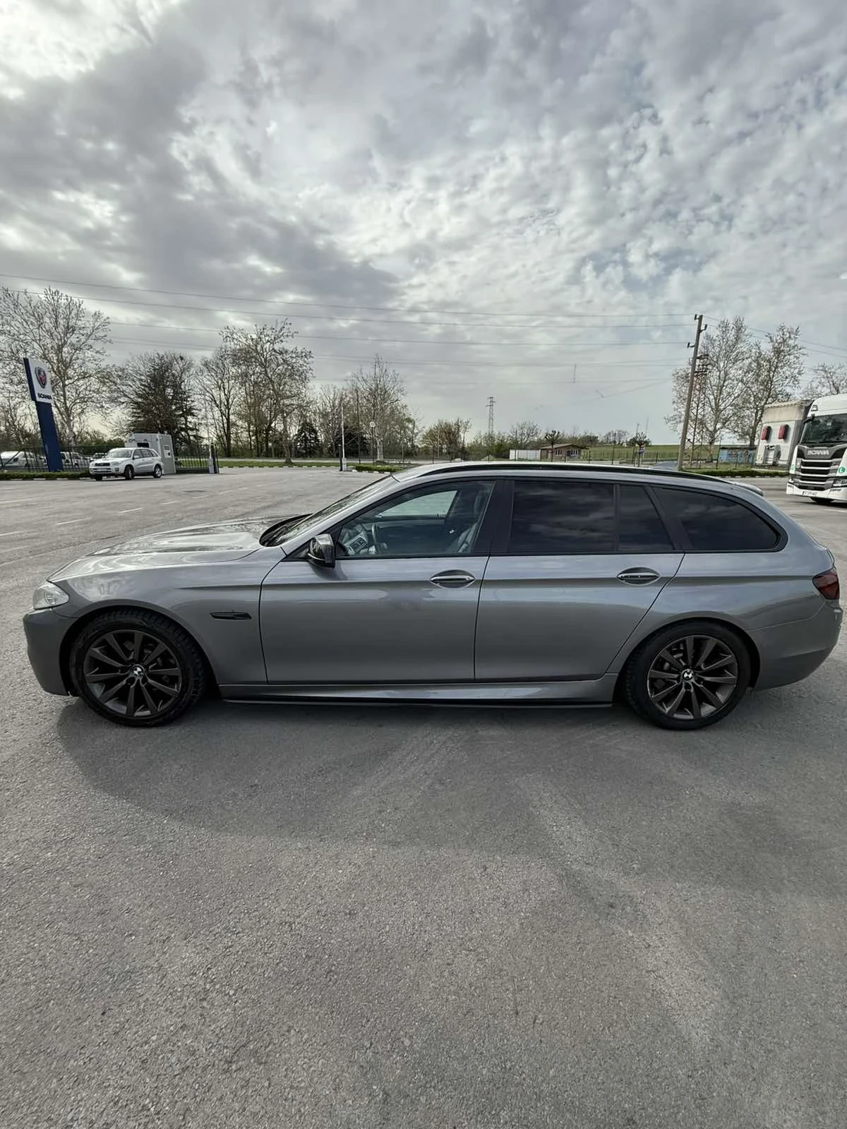 BMW 520, снимка 3 - Автомобили и джипове - 54747697