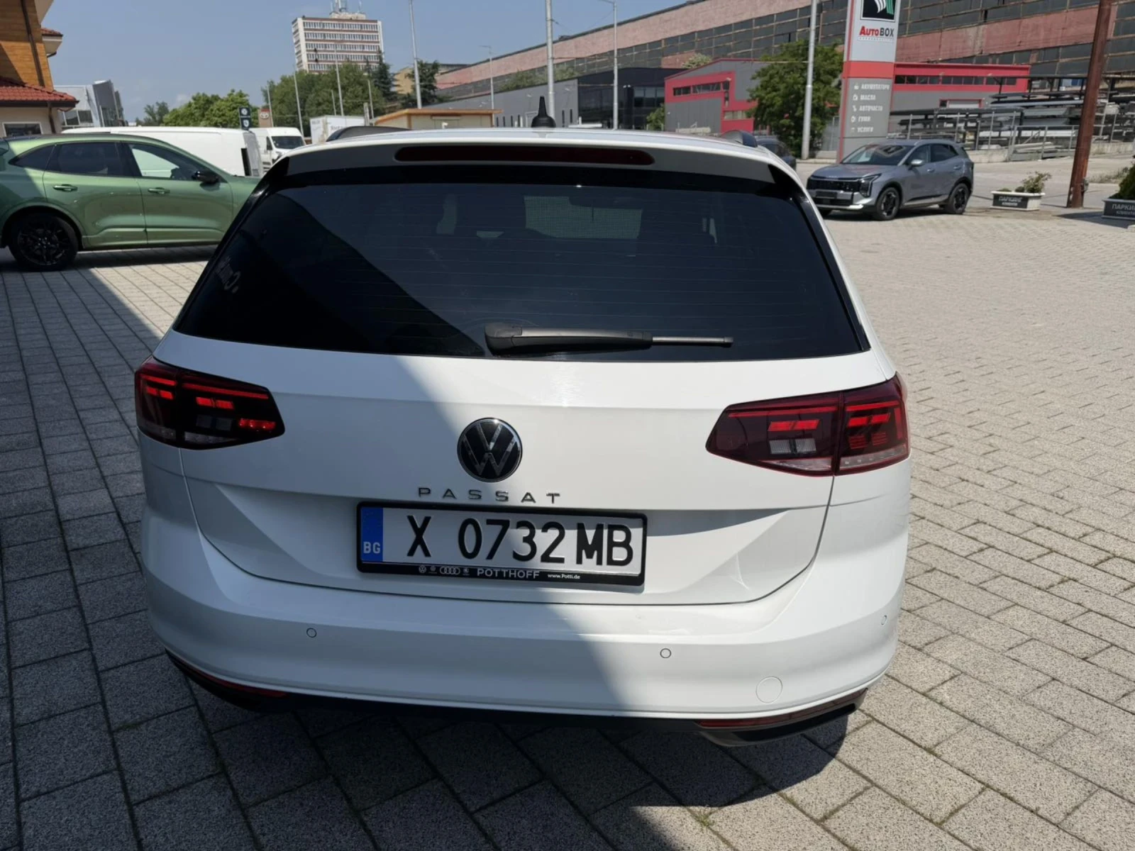 VW Passat 2.0 TDI 150hp, снимка 10 - Автомобили и джипове - 54798626