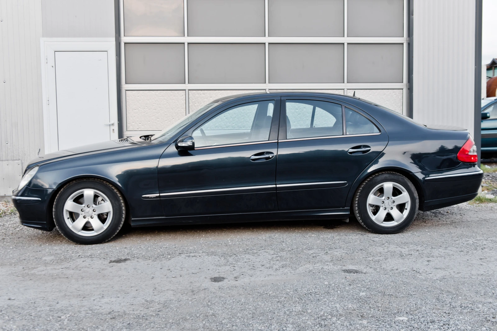 Mercedes-Benz E 220 пружини, снимка 4 - Автомобили и джипове - 54831393