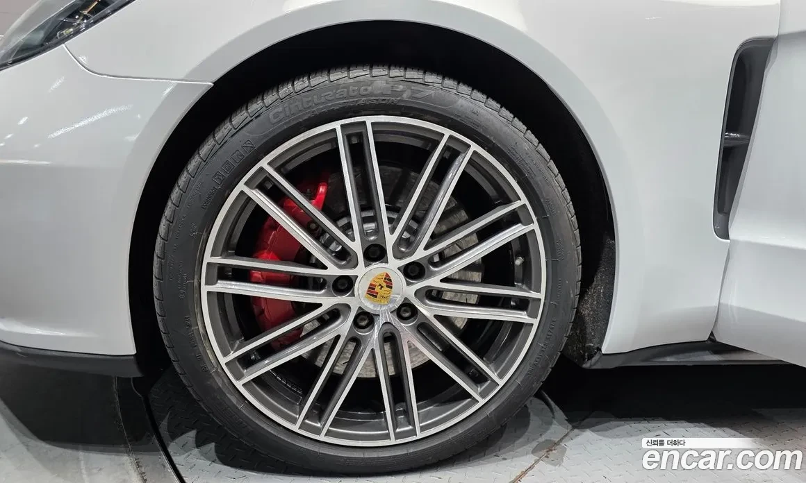 Porsche Panamera TURBO* ОБДУХ* 360* КРЕДИТИРАНЕ, снимка 5 - Автомобили и джипове - 54853595