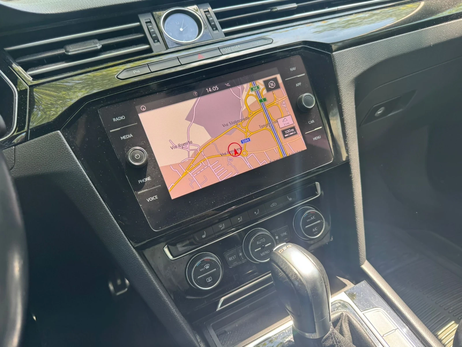 VW Arteon (KATO НОВА), снимка 15 - Автомобили и джипове - 54978823