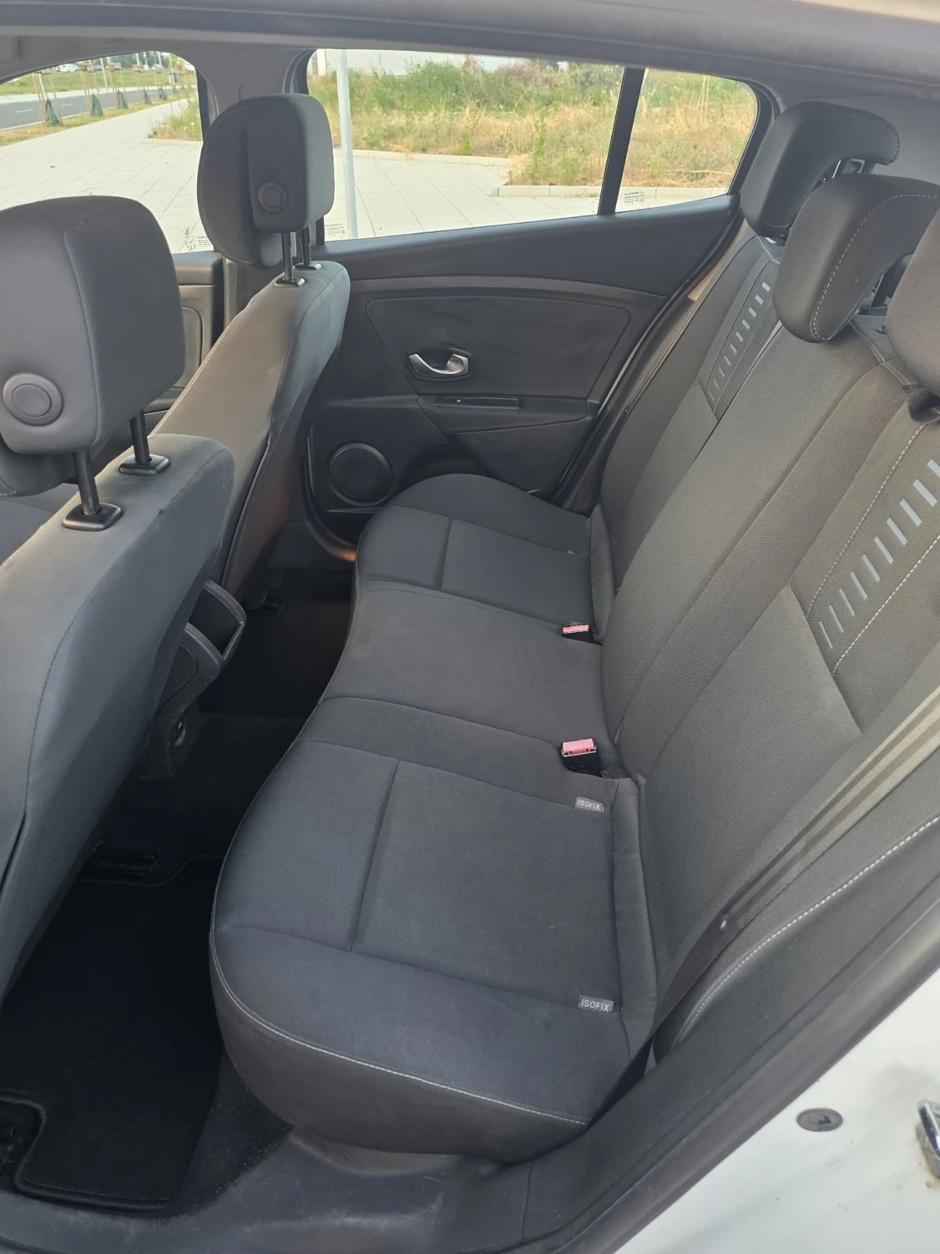 Renault Megane 3, снимка 6 - Автомобили и джипове - 55612527