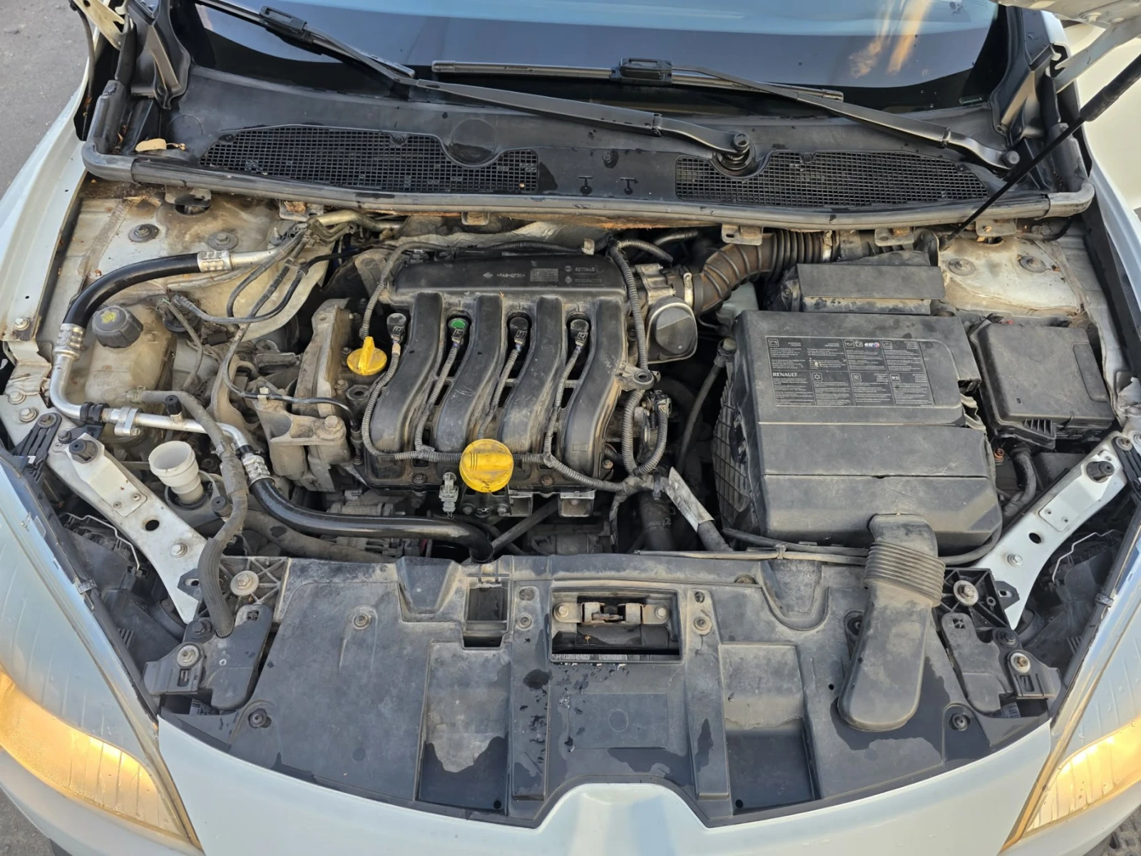 Renault Megane 3, снимка 4 - Автомобили и джипове - 55612527