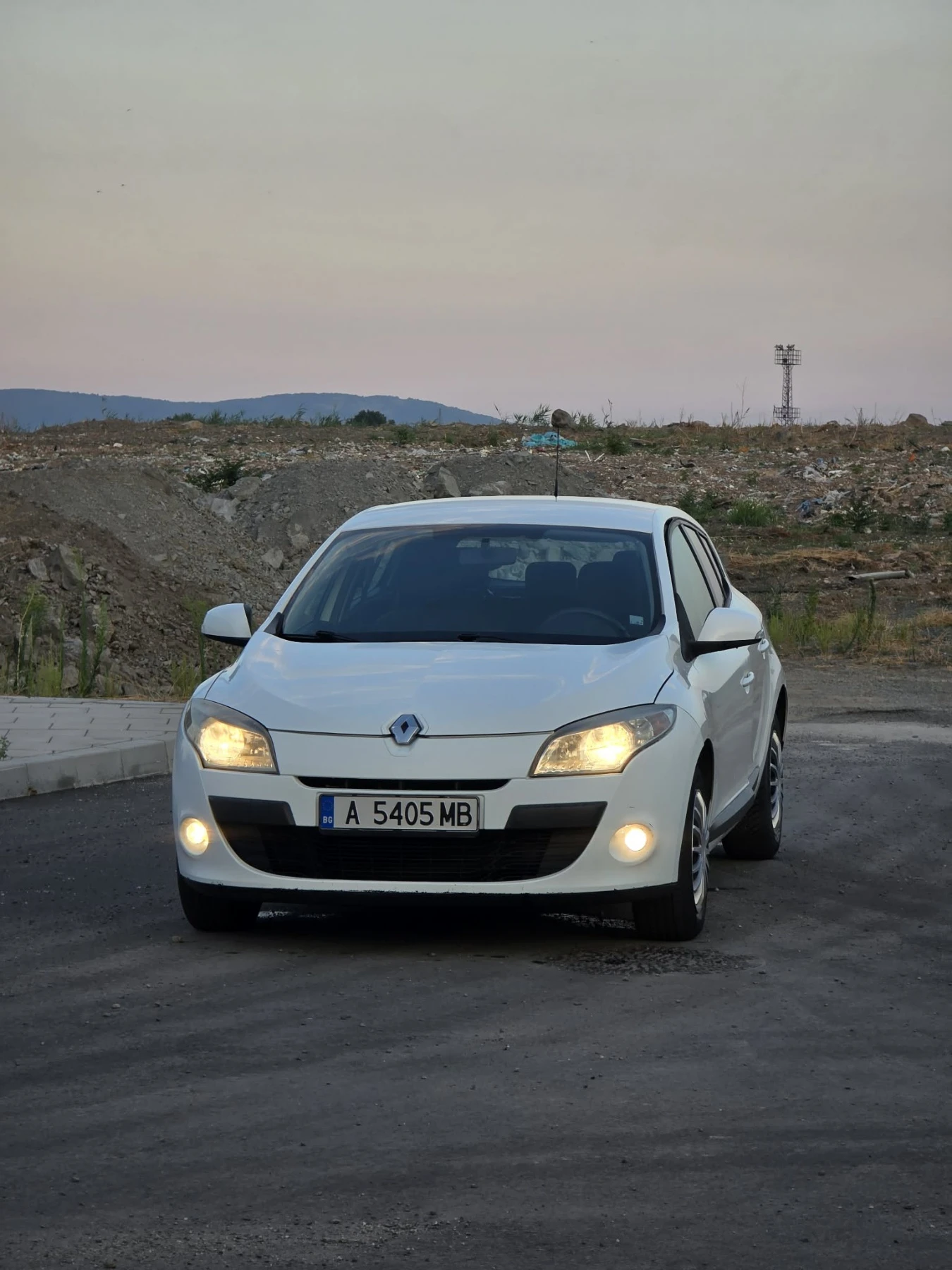 Renault Megane 3, снимка 7 - Автомобили и джипове - 55612527