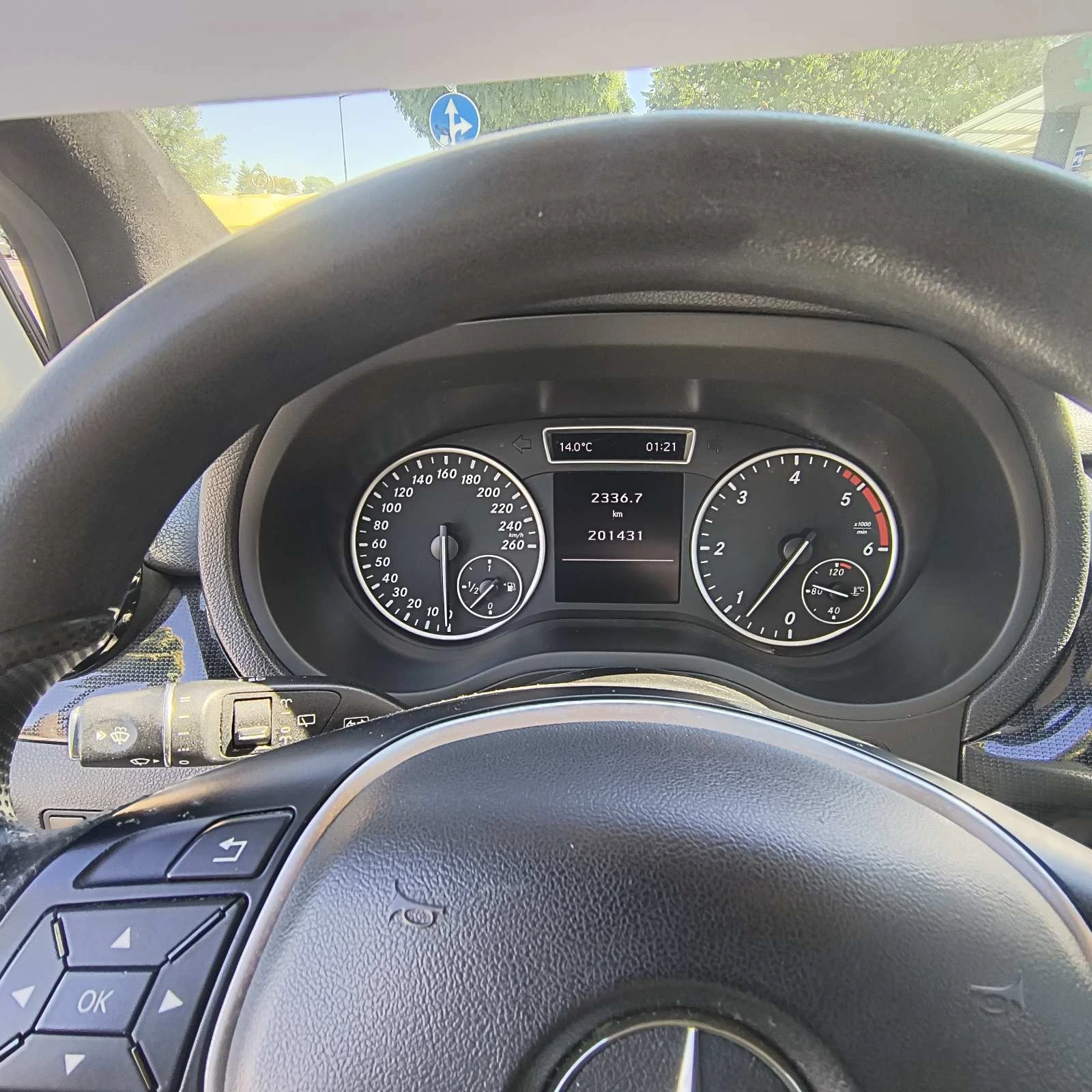 Mercedes-Benz B 200, снимка 9 - Автомобили и джипове - 56070873