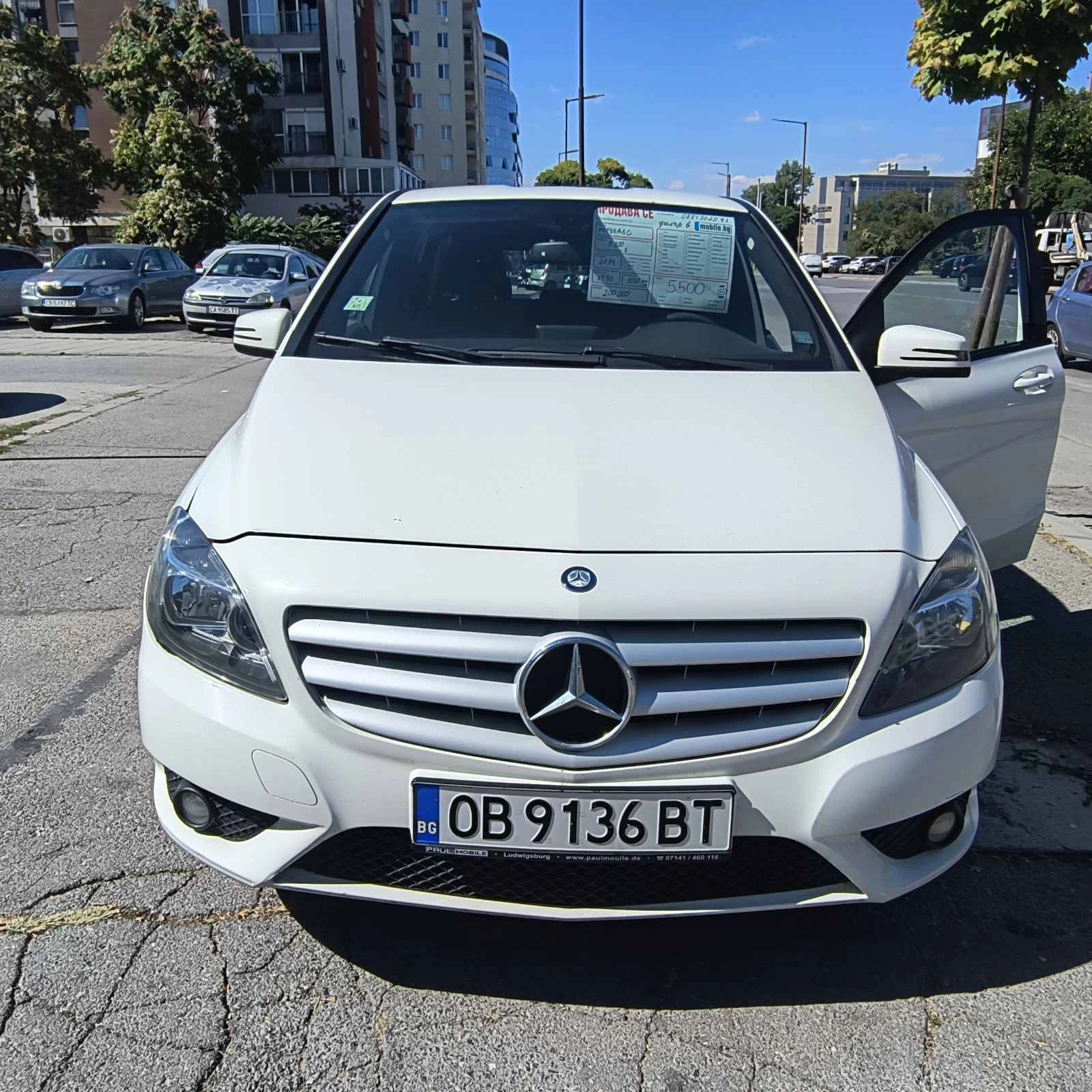 Mercedes-Benz B 200