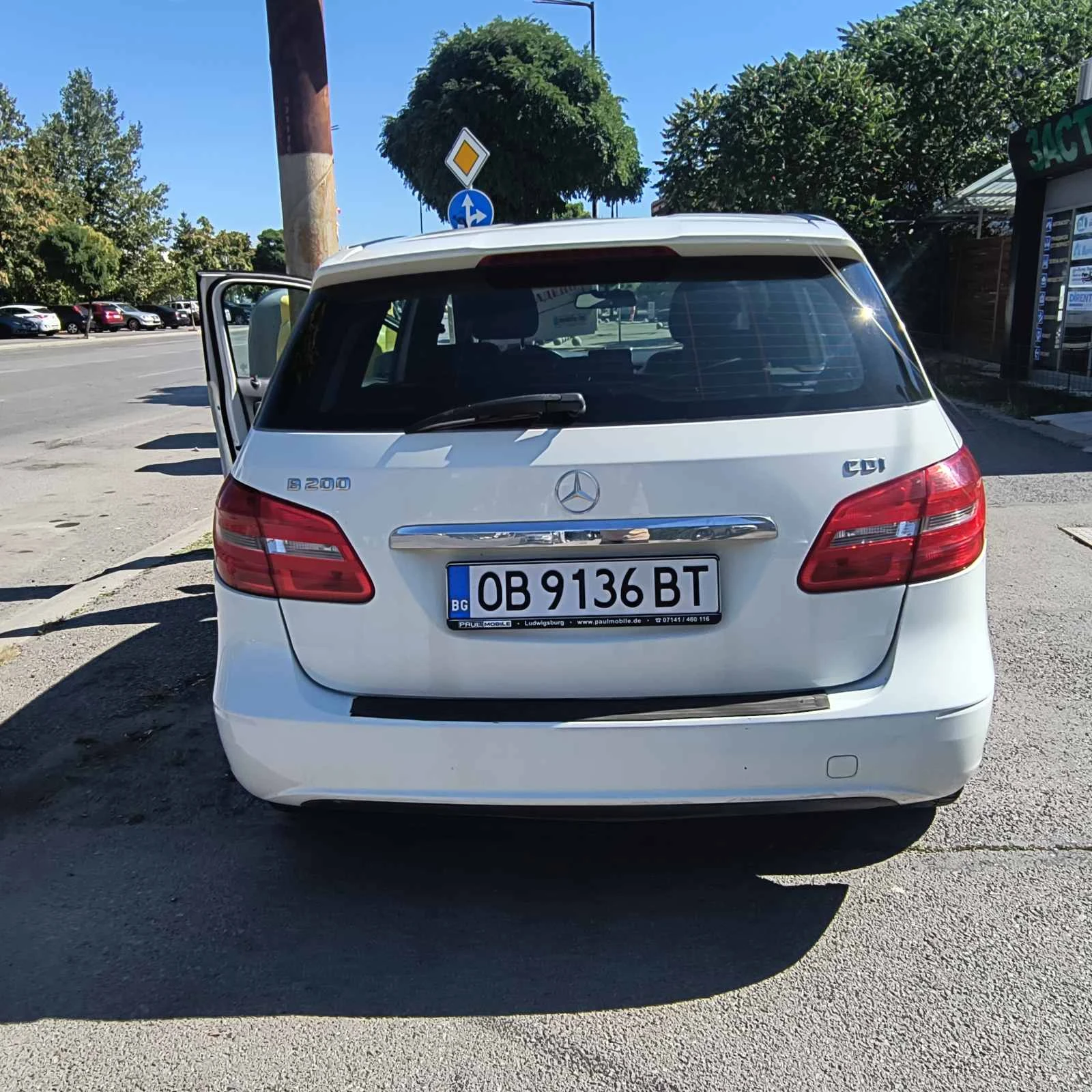 Mercedes-Benz B 200, снимка 4 - Автомобили и джипове - 56070873