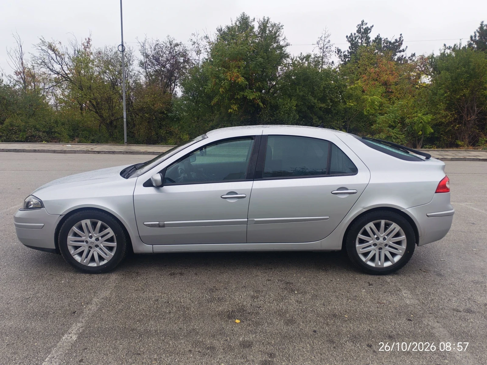 Renault Laguna 2.0 турбо с газ, снимка 2 - Автомобили и джипове - 56738859