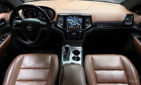 Jeep Grand cherokee 3.6* V6* 8ZF* OVERLAND* ДИСТРОНИК* ОБДУХВАНЕ* КАМЕ, снимка 6