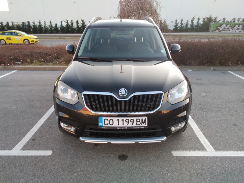 Skoda Yeti 2.0 TDI 4x4 Laurin&Klement, снимка 16 - Автомобили и джипове - 48436593