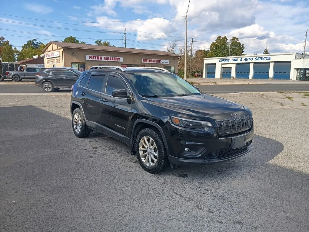 Jeep Cherokee Latitude Подгрев* Keyless* CarPlay* RemoteStart*  - изображение 2