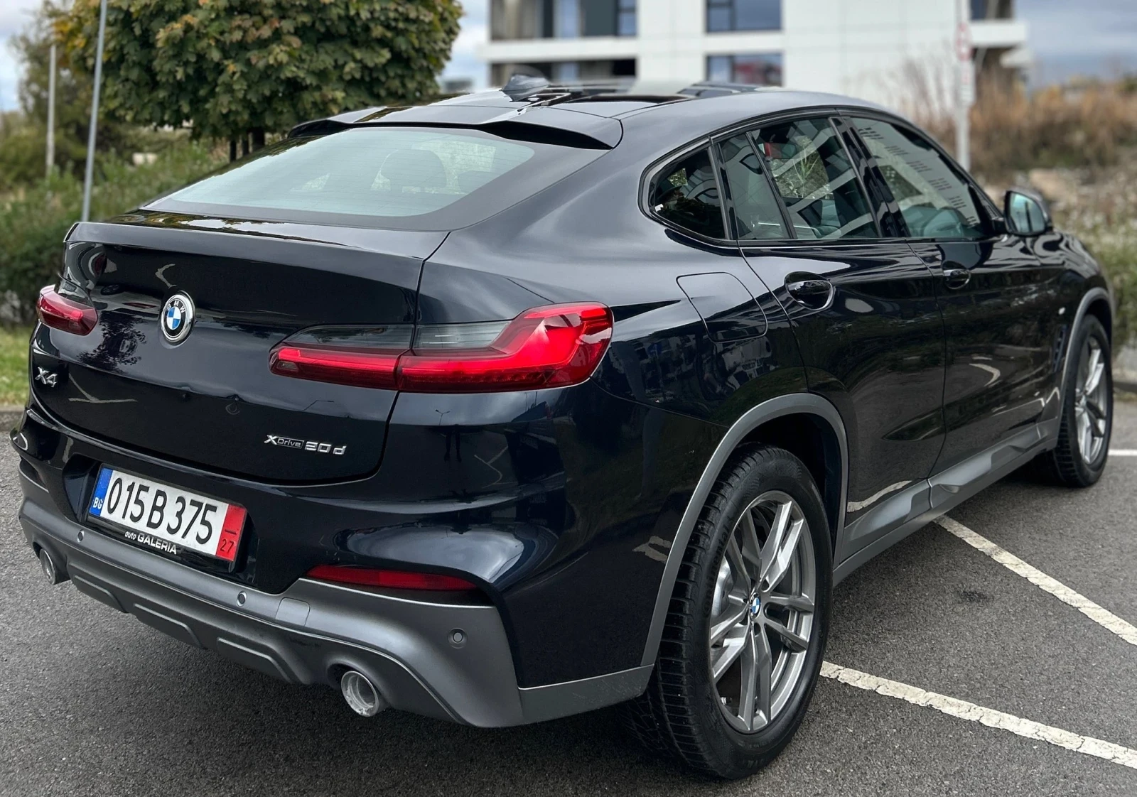 BMW X4 MSport* xDrive* 20d - изображение 8