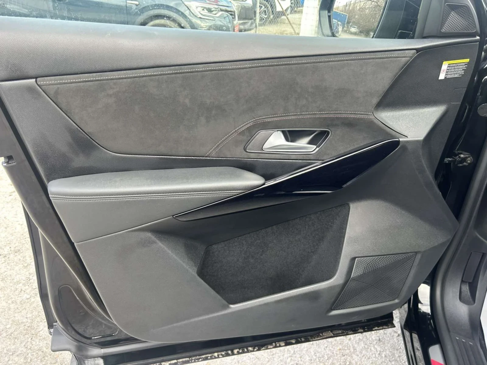 DS DS 7 Crossback Performance line * EAT 8 * CAM * NAVI * LED VISION | Mobile.bg � ����������� 7