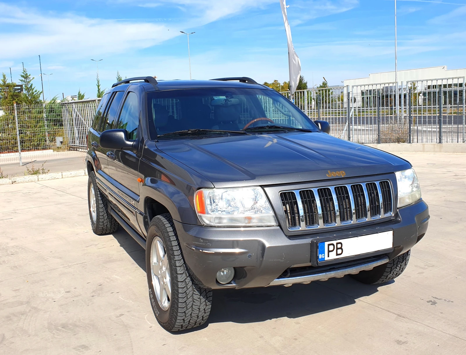Jeep Grand cherokee 2.7 CRD Overland, снимка 12 - Автомобили и джипове - 53787442
