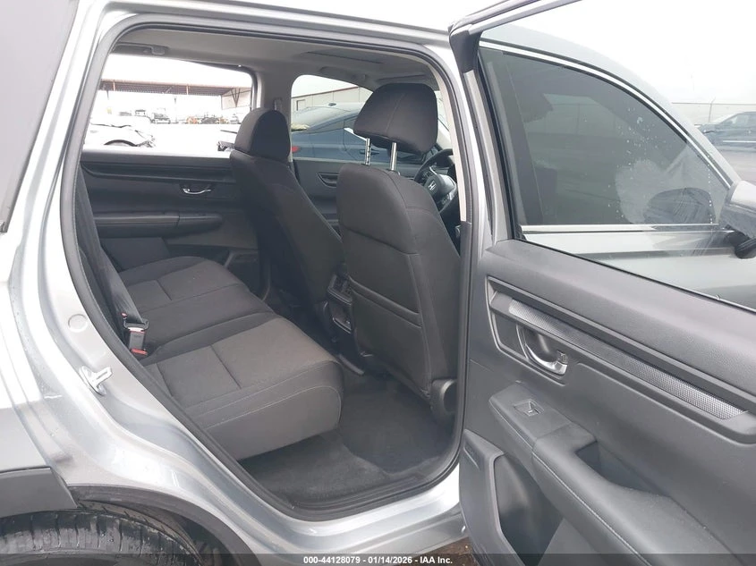 Honda Cr-v 1.5l Ex 2Wd, снимка 8 - Автомобили и джипове - 54256148