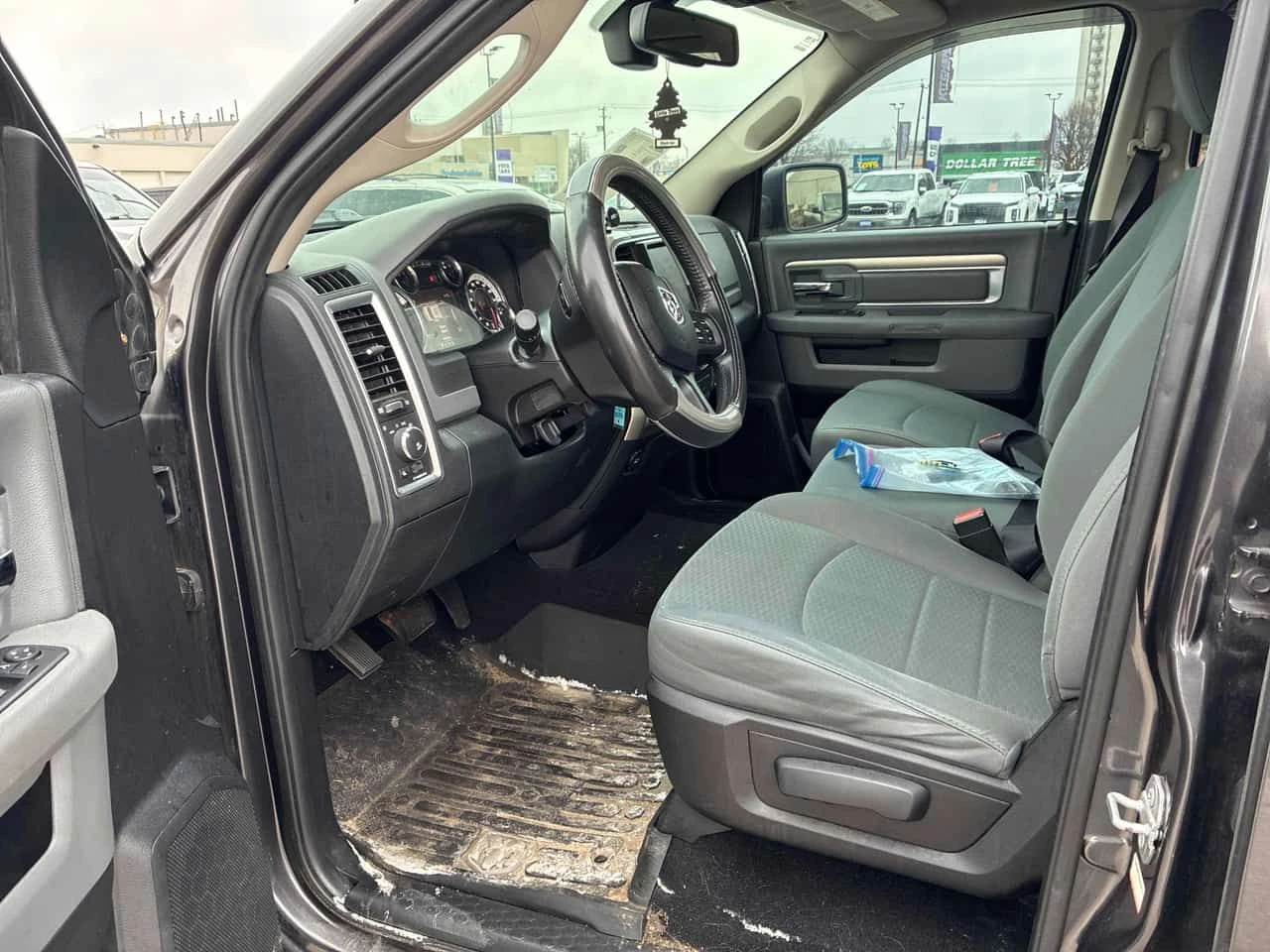 Dodge RAM 1500 * Big Horn * KEYLESS* NAVI* , снимка 5 - Автомобили и джипове - 54327490