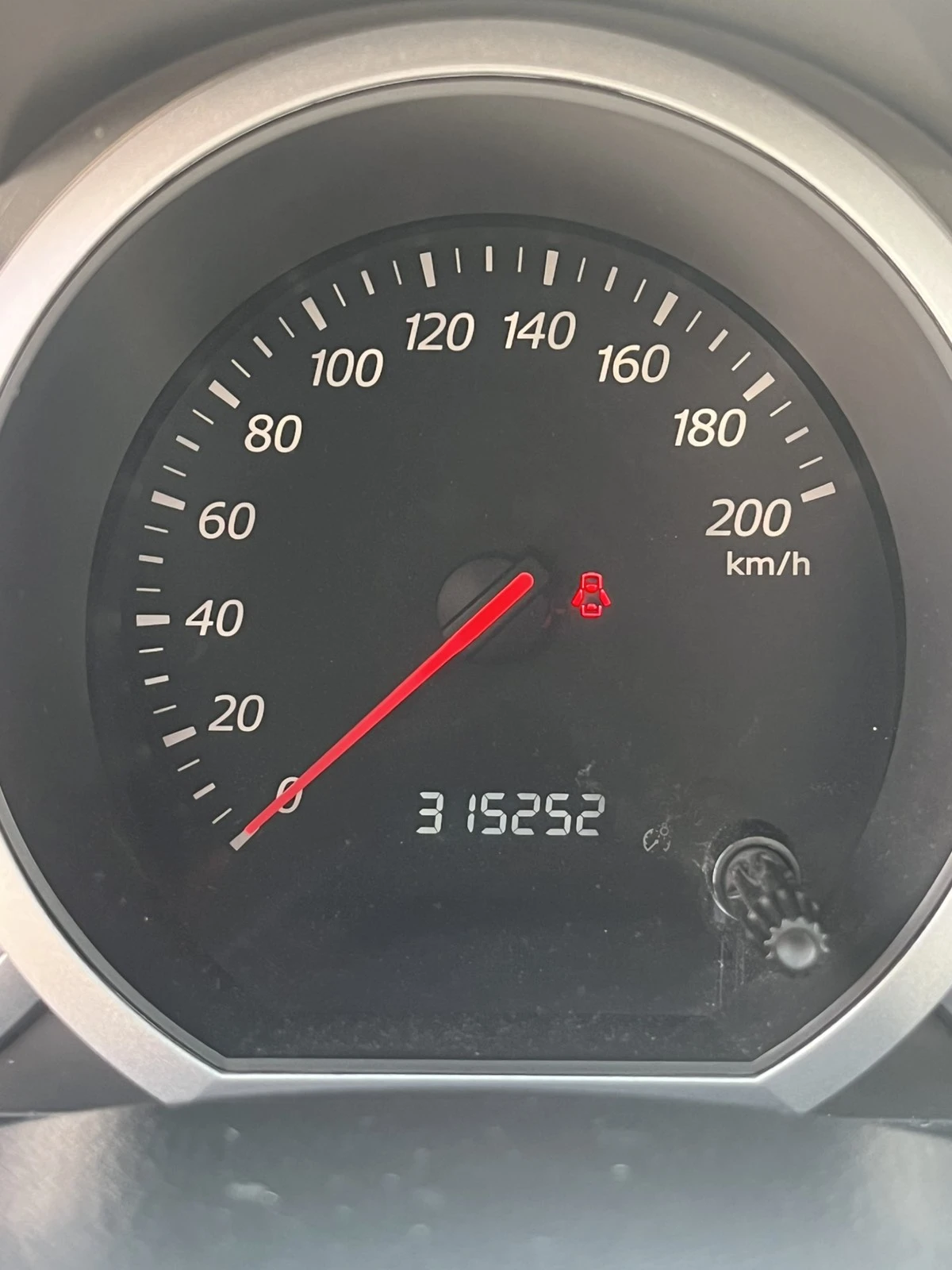 Suzuki Grand vitara, снимка 9 - Автомобили и джипове - 54340775