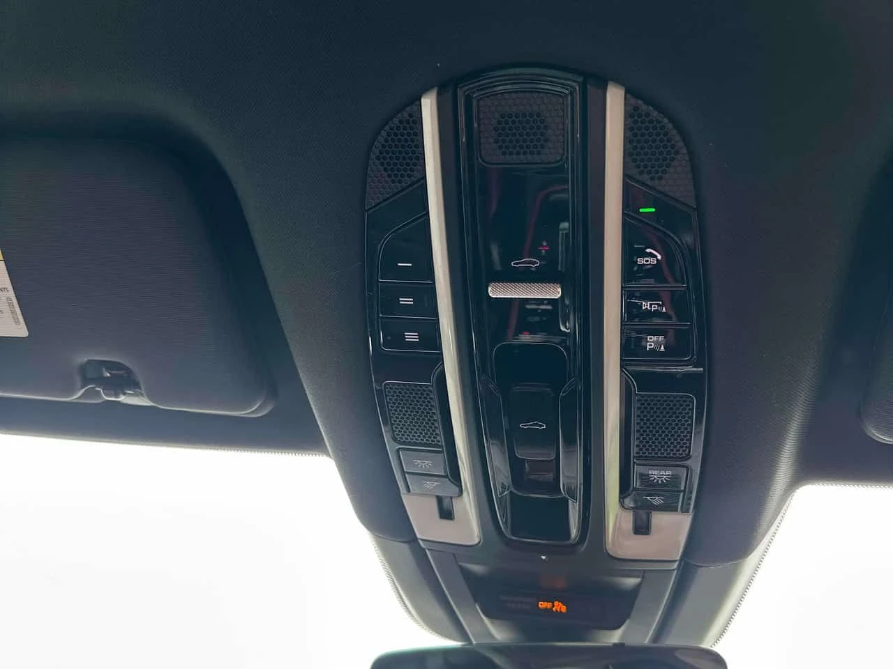 Porsche Cayenne S * БЕЗ ЗАБЕЛЕЖКИ* 360 КАМЕРА* ОБДУХВАНЕ* ПАНОРАМА, снимка 14 - Автомобили и джипове - 54353430