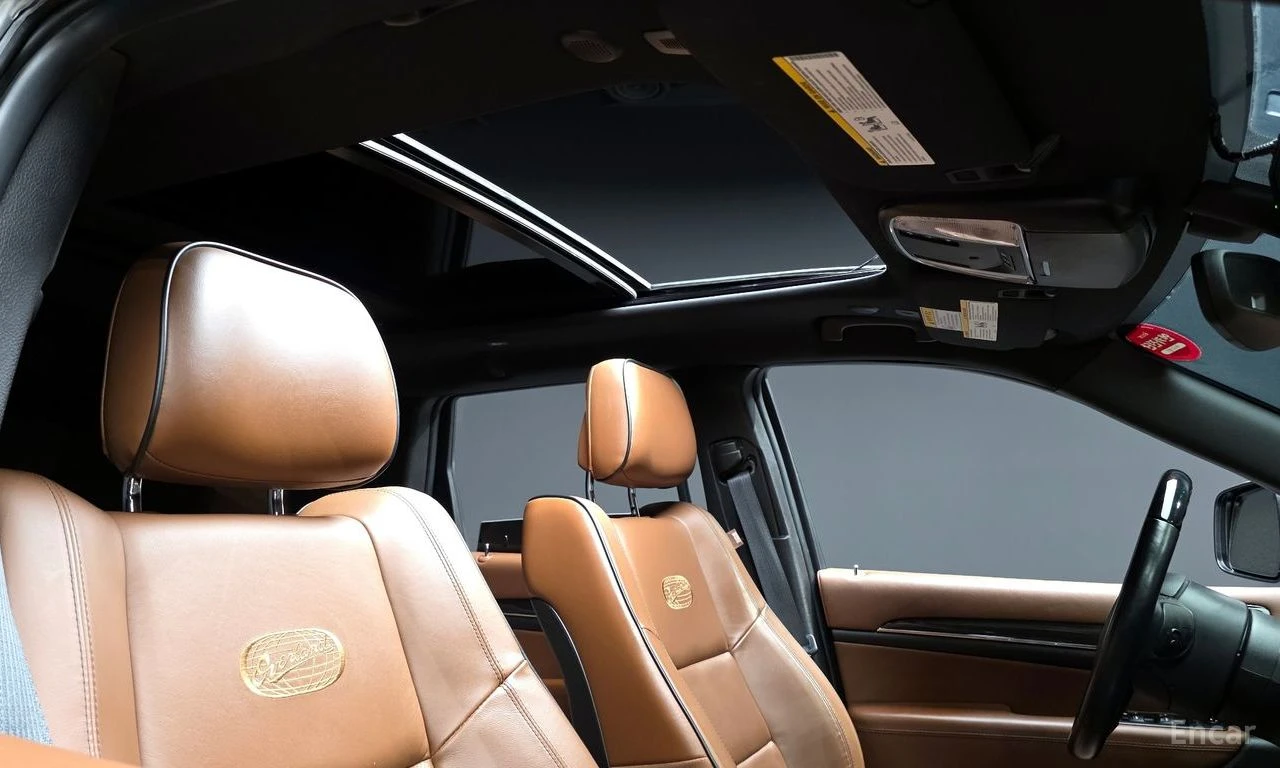 Jeep Grand cherokee 3.6* V6* 8ZF* OVERLAND* ДИСТРОНИК* ОБДУХВАНЕ* КАМЕ, снимка 13 - Автомобили и джипове - 54730477