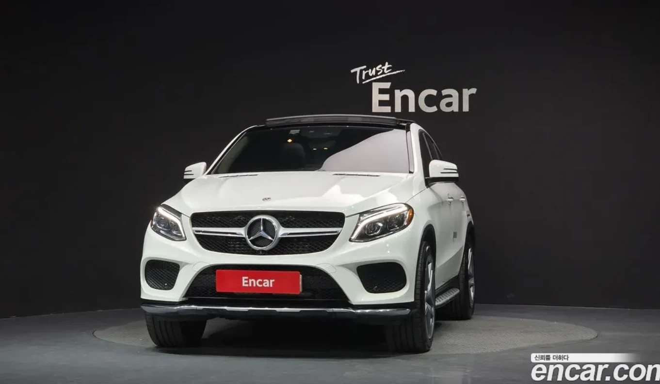 Mercedes-Benz GLE COUPE | 4MATIC | ASSIST PACKAGE | 360 | , снимка 3 - Автомобили и джипове - 54948985