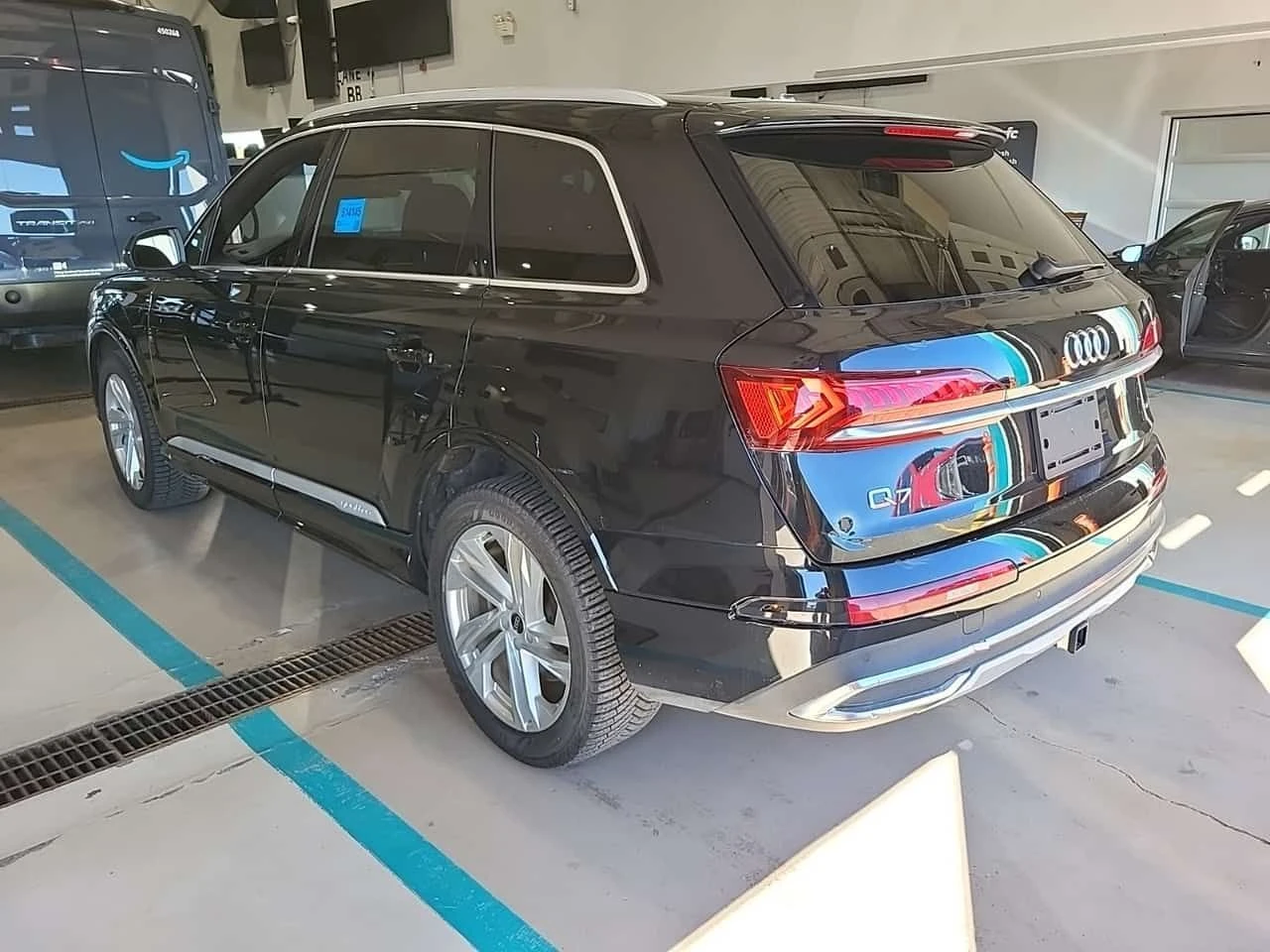 Audi Q7 * KOMFORT * CARFAX * Бeз инциденти * , снимка 5 - Автомобили и джипове - 55084798