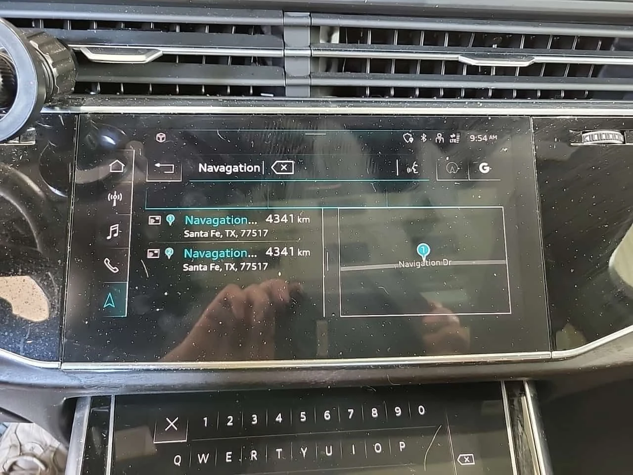 Audi Q7 * KOMFORT * CARFAX * Бeз инциденти * , снимка 8 - Автомобили и джипове - 55084798