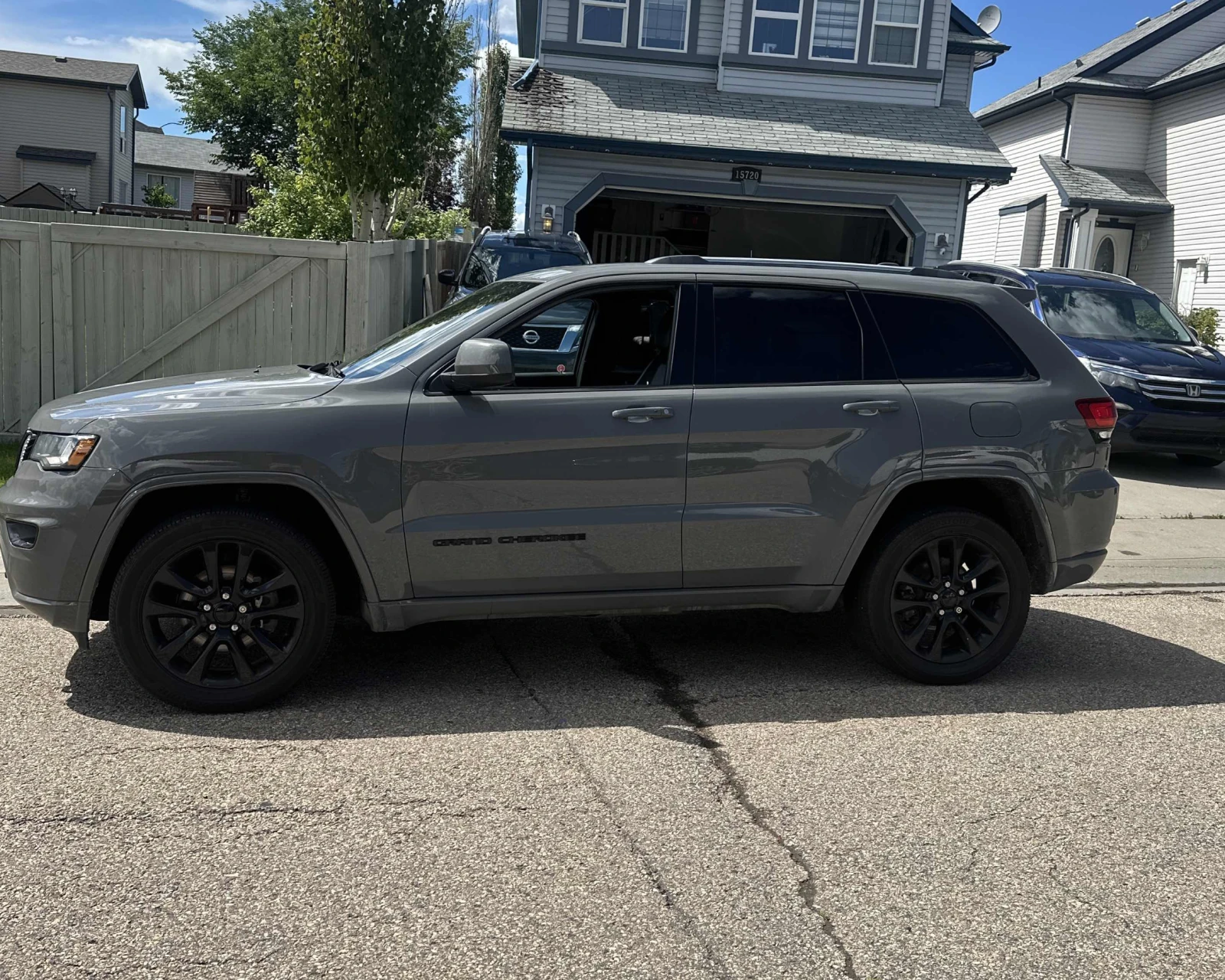 Jeep Grand cherokee Altitude, снимка 2 - Автомобили и джипове - 55189335