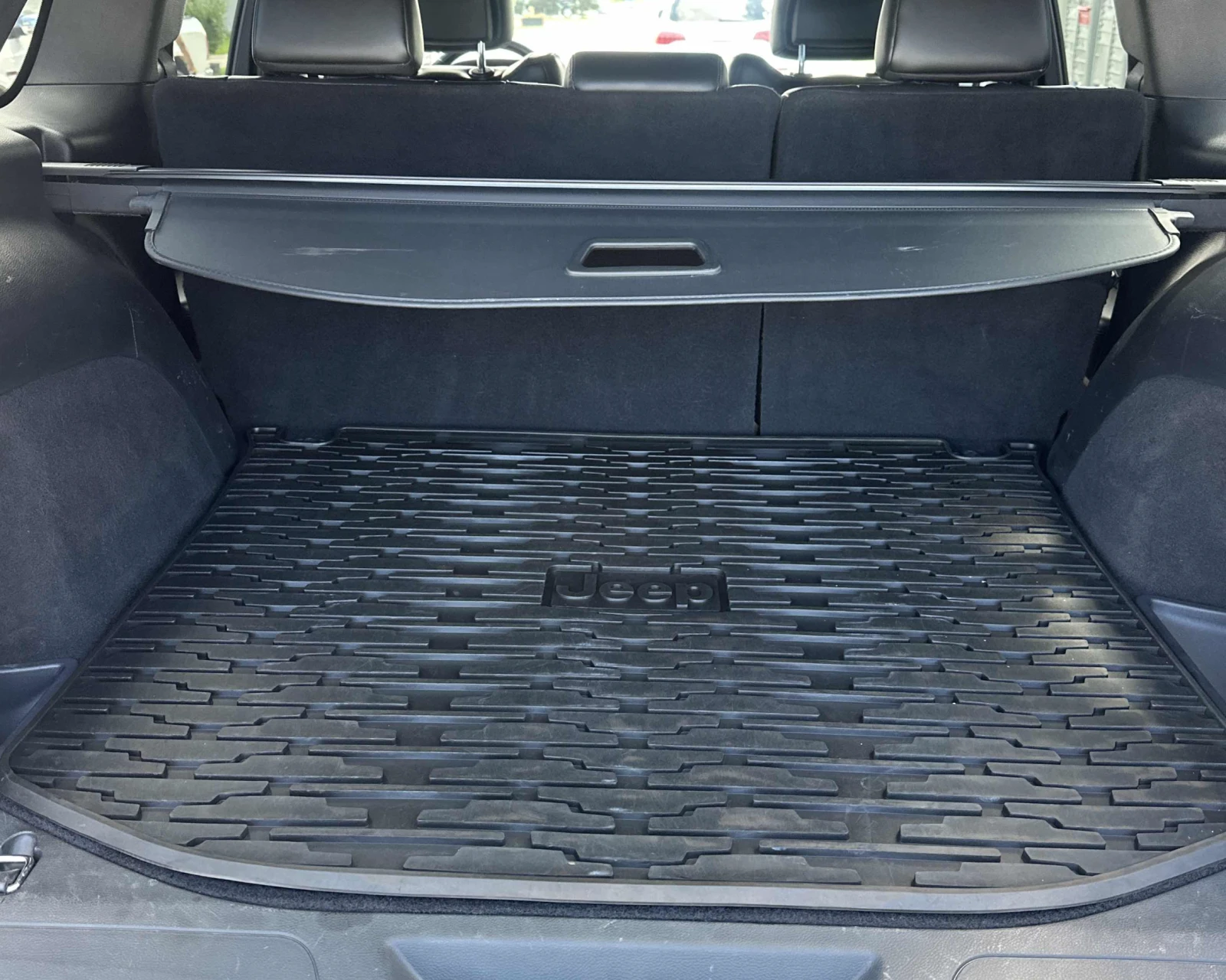 Jeep Grand cherokee Altitude, снимка 11 - Автомобили и джипове - 55189335