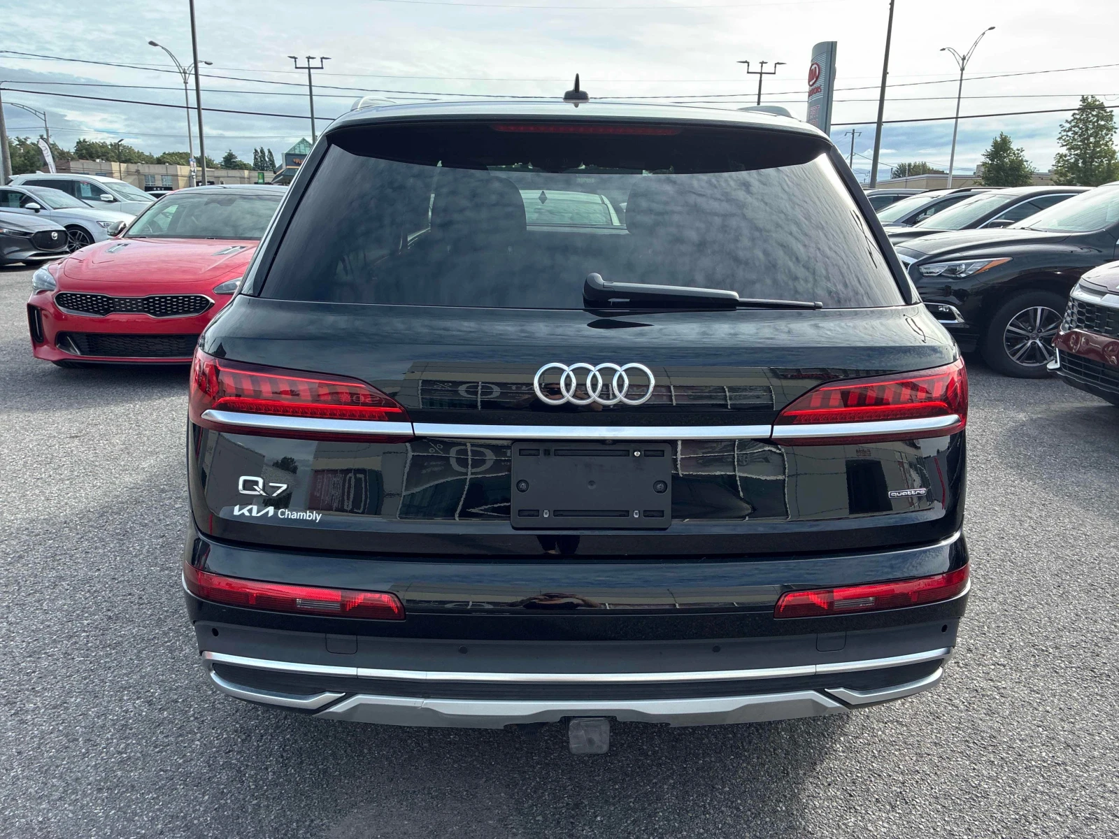 Audi Q7 * Komfort * CARFAX * АВТОКРЕДИТ* , снимка 4 - Автомобили и джипове - 55938285