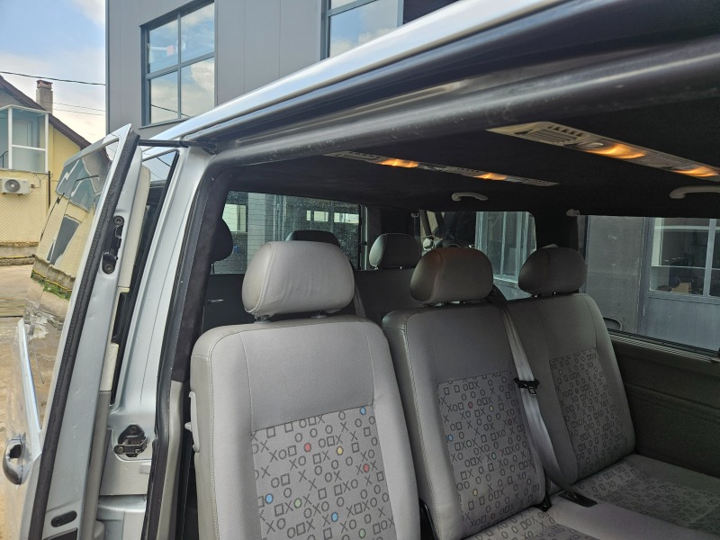 VW Transporter 1.9 TDI Multivan, снимка 13 - Бусове и автобуси - 46460007