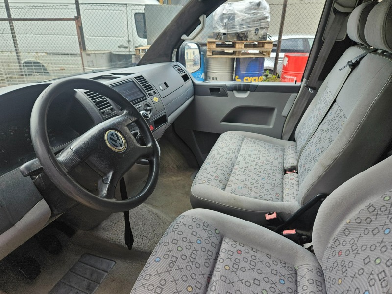 VW Transporter 1.9 TDI Multivan, снимка 7 - Бусове и автобуси - 46460007
