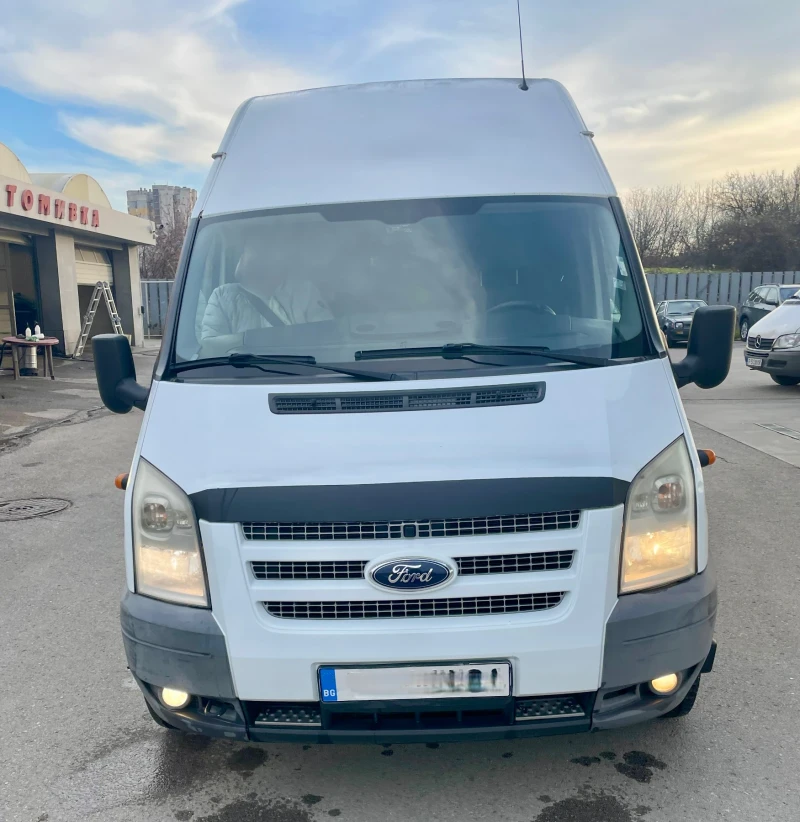 Ford Transit Jumbo 2.2 TDCi (125 к.с.) 2013г.(Закупен от БГ), снимка 2 - Бусове и автобуси - 48381352