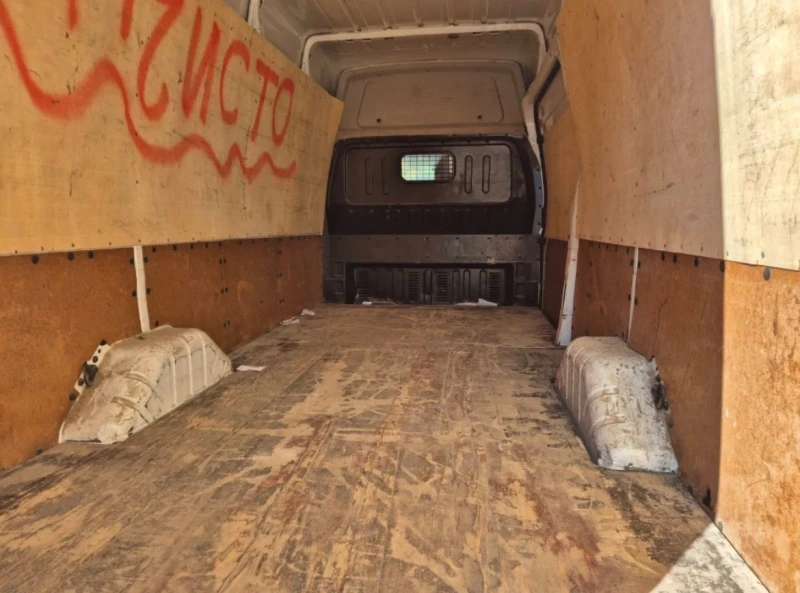 Ford Transit Jumbo 2.2 TDCi (125 к.с.) 2013г.(Закупен от БГ), снимка 7 - Бусове и автобуси - 48381352