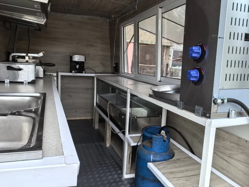 Fiat Ducato Специален, снимка 10 - Бусове и автобуси - 52558206