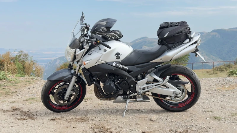 Suzuki Gsr 600, снимка 3 - Мотоциклети и мототехника - 52773743