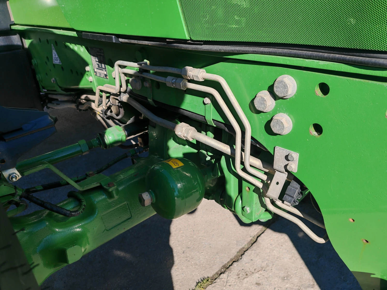  John Deere 6215R     20 % | Mobile.bg   13