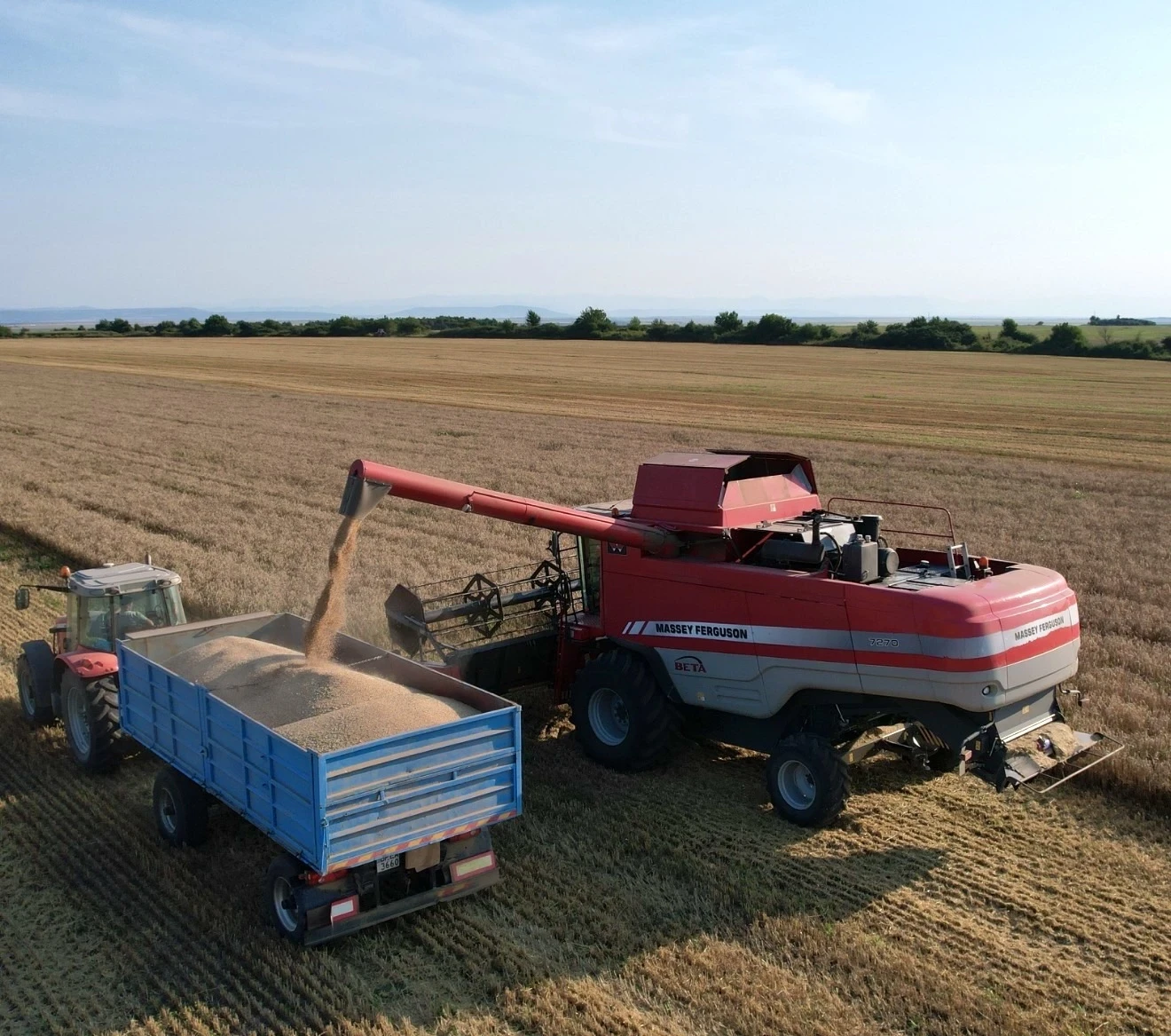 Комбайн Massey Ferguson Beta 7270, снимка 10 - Селскостопанска техника - 54697141
