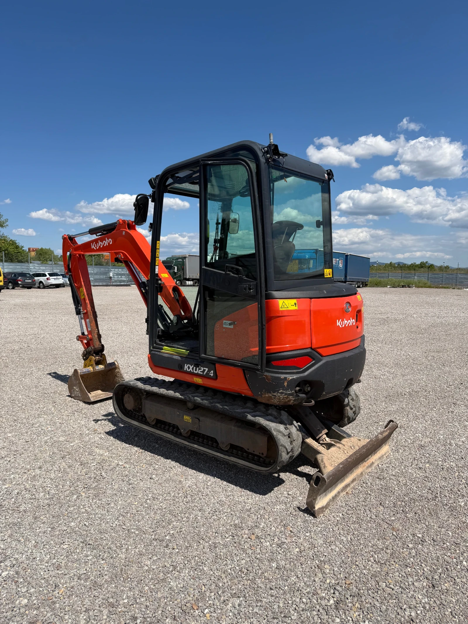 Багер Kubota KX027-4, снимка 3 - Индустриална техника - 55239188