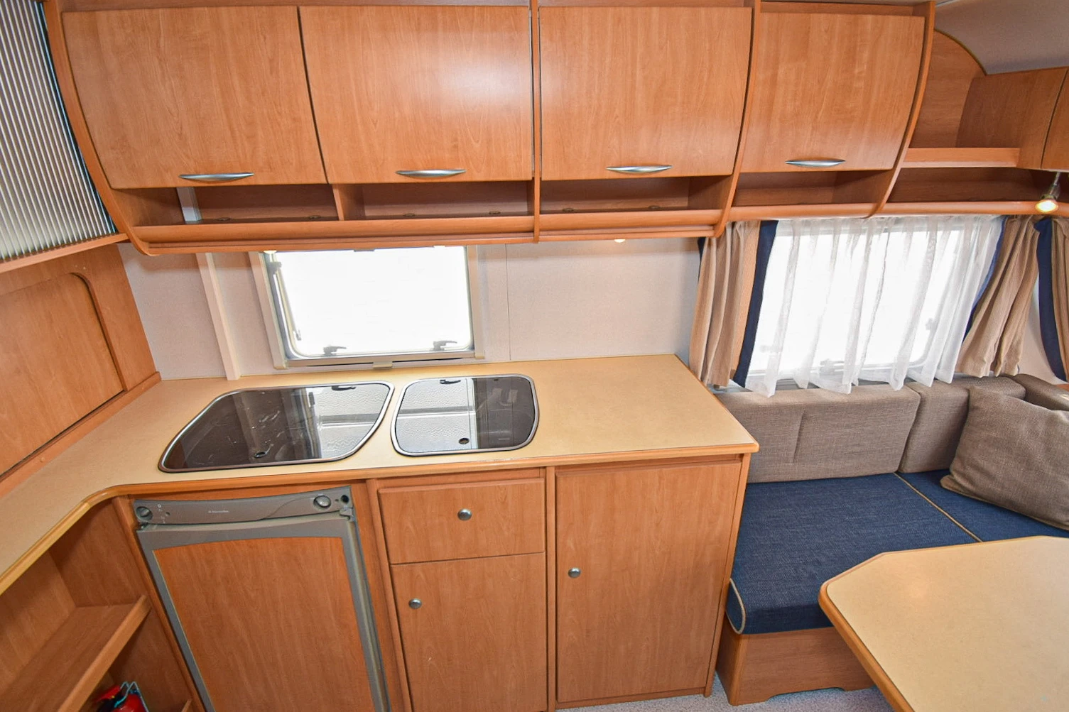�������� Eifelland Holiday Special 500 | Mobile.bg � ����������� 11