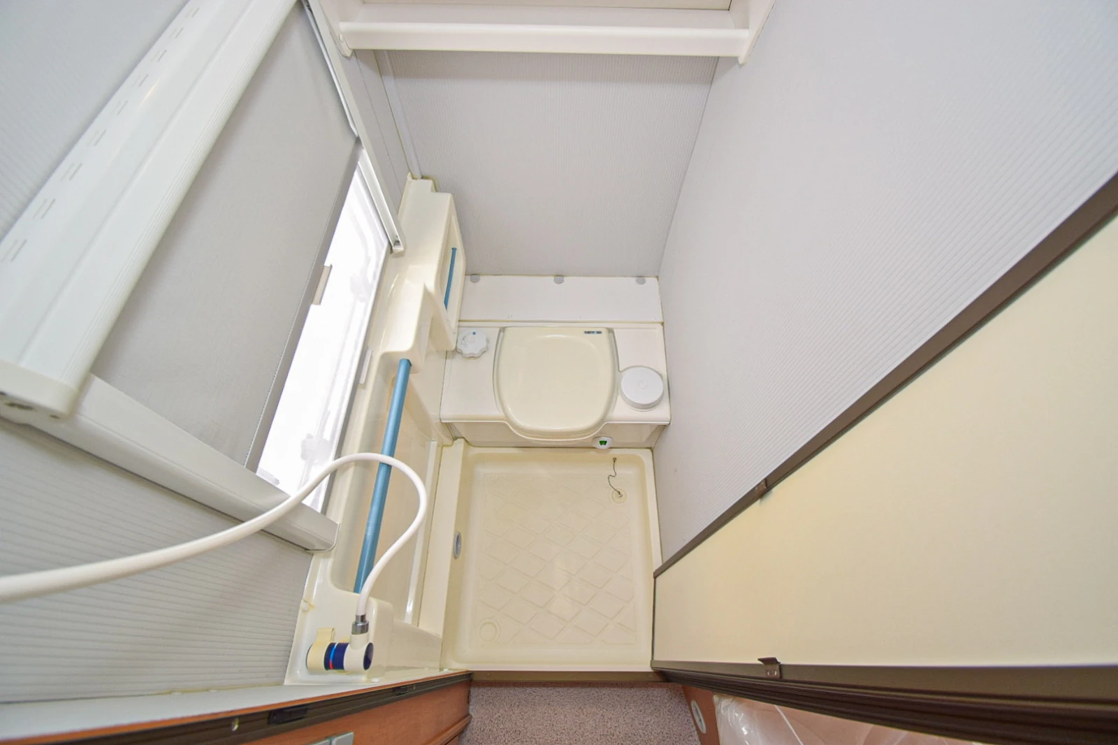 �������� Eifelland Holiday Special 500 | Mobile.bg � ����������� 10