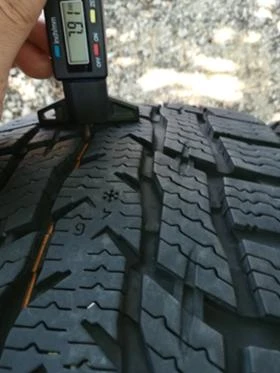 Гуми Зимни 215/60R17, снимка 8