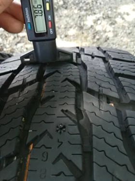 Гуми Зимни 215/60R17, снимка 7