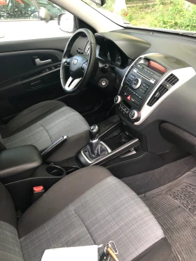 Kia Ceed, снимка 8