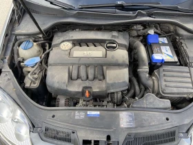 VW Golf 1.6i NAVI/GAS/KLIMA - 3690 € / 7217.01 лв. - 31193301 12