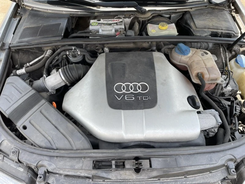 Audi A4 2.5, снимка 6 - Автомобили и джипове - 40863249