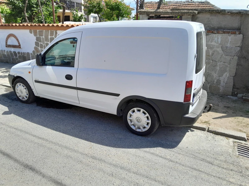 Opel Combo 1.6i, снимка 2 - Автомобили и джипове - 46358714